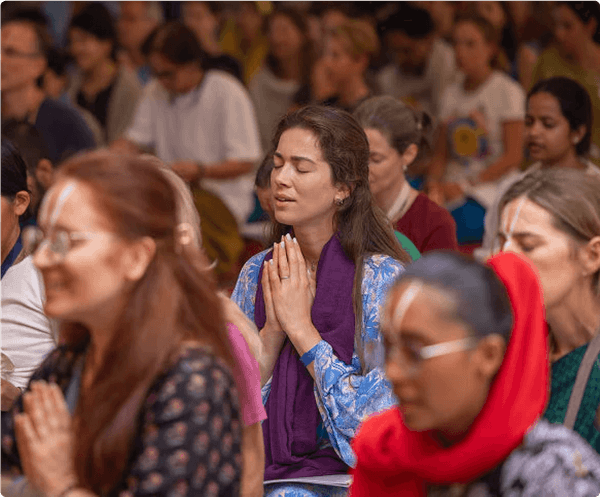 Darshan gathering image 10